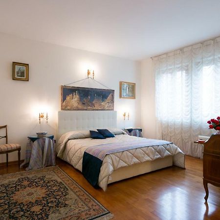 B&B Amici Di Venezia Mestre Exterior foto